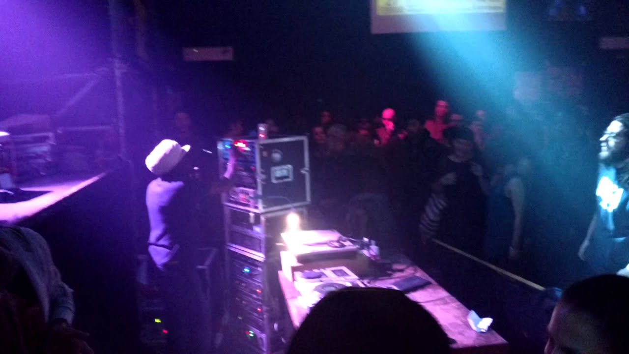 Aba Shanti I Shine for Life 2016 play Bushman - Africa Dubplate on Rise & Shine soundsystem