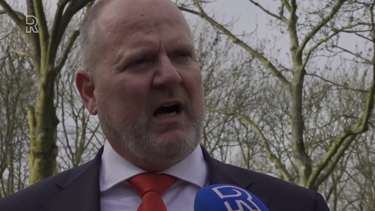 Karate-legende Loek Hollander geëerd tijdens uitvaart
