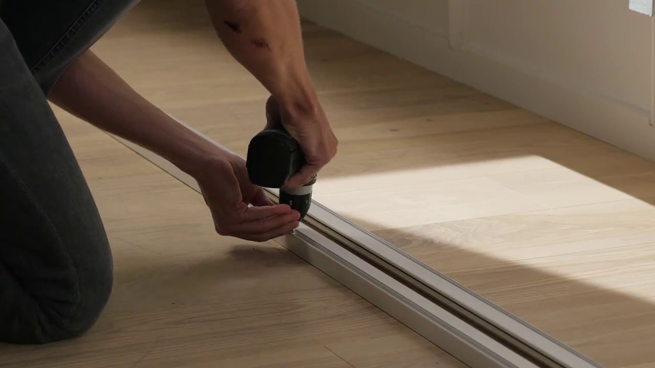 Instalace sítě proti hmyzu VELUX ZIL