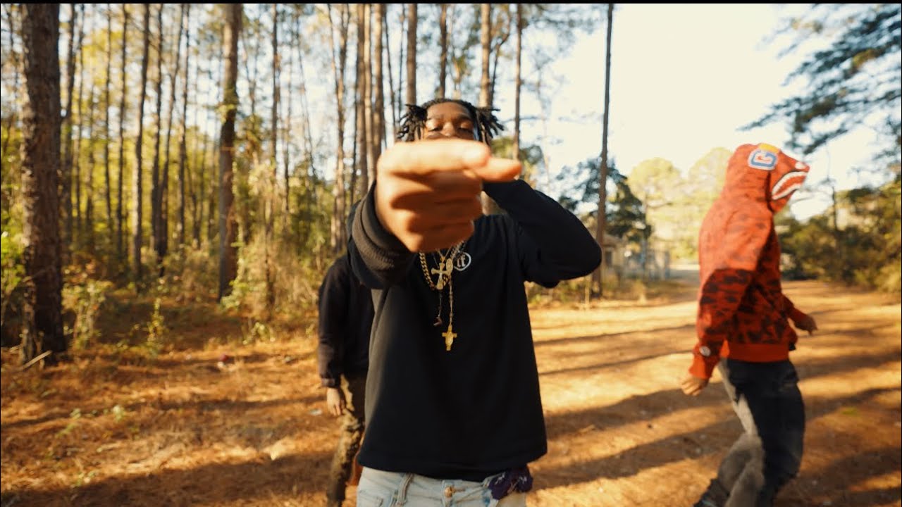 MHB Tezzlo - FDO/Button (Official Music Video) Dir. By @moochievisuals5786 