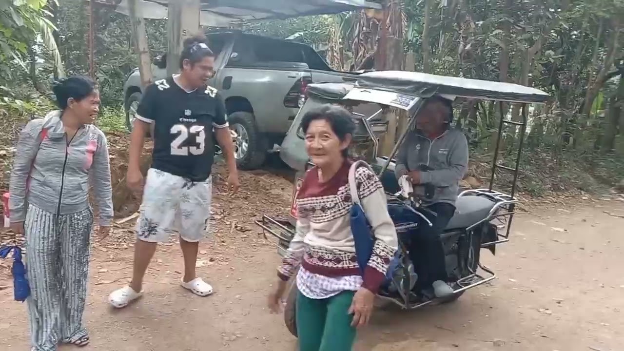 Pinasyalan namin si Juztine sa bundok anak ni Nanay Norma  🏞️