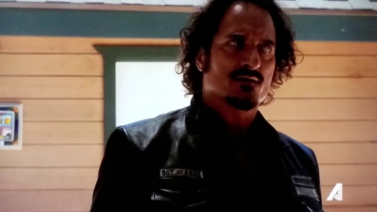 Sons of Anarchy - Talking To Marcus 2/3.