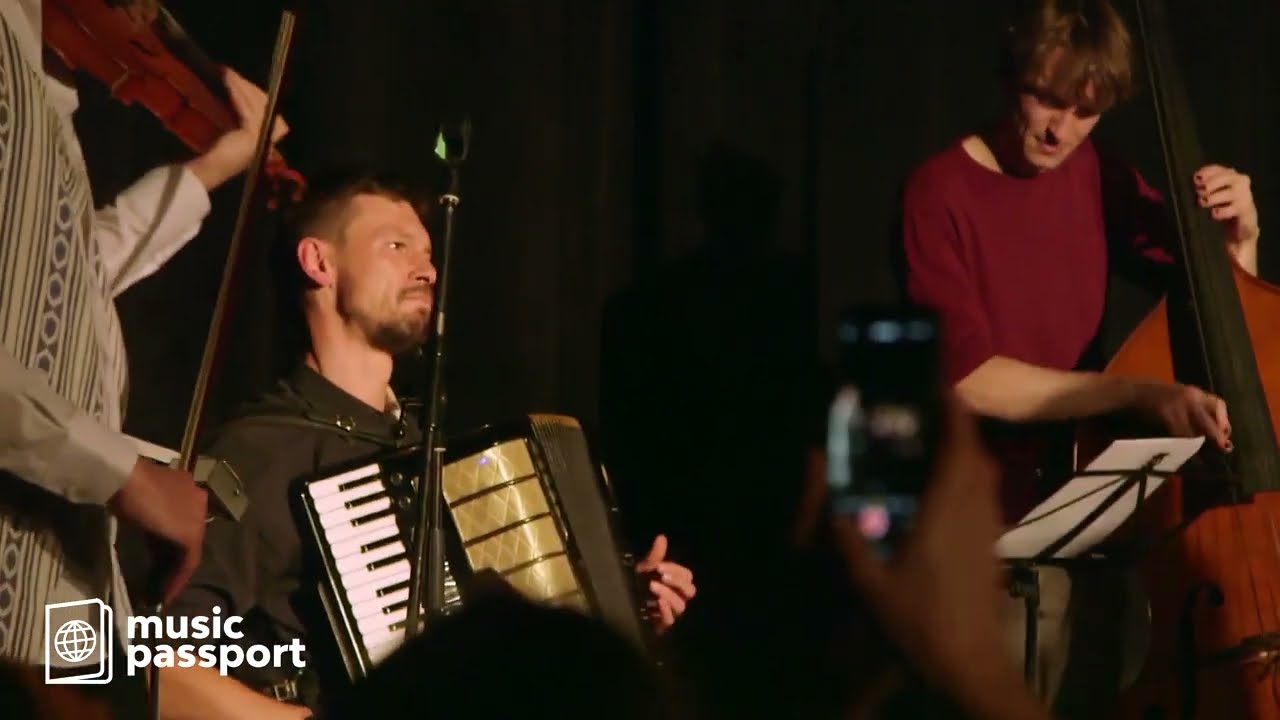 Sandra Sangiao & The Haidouks - Djelem Djelem (Live in Sofia)