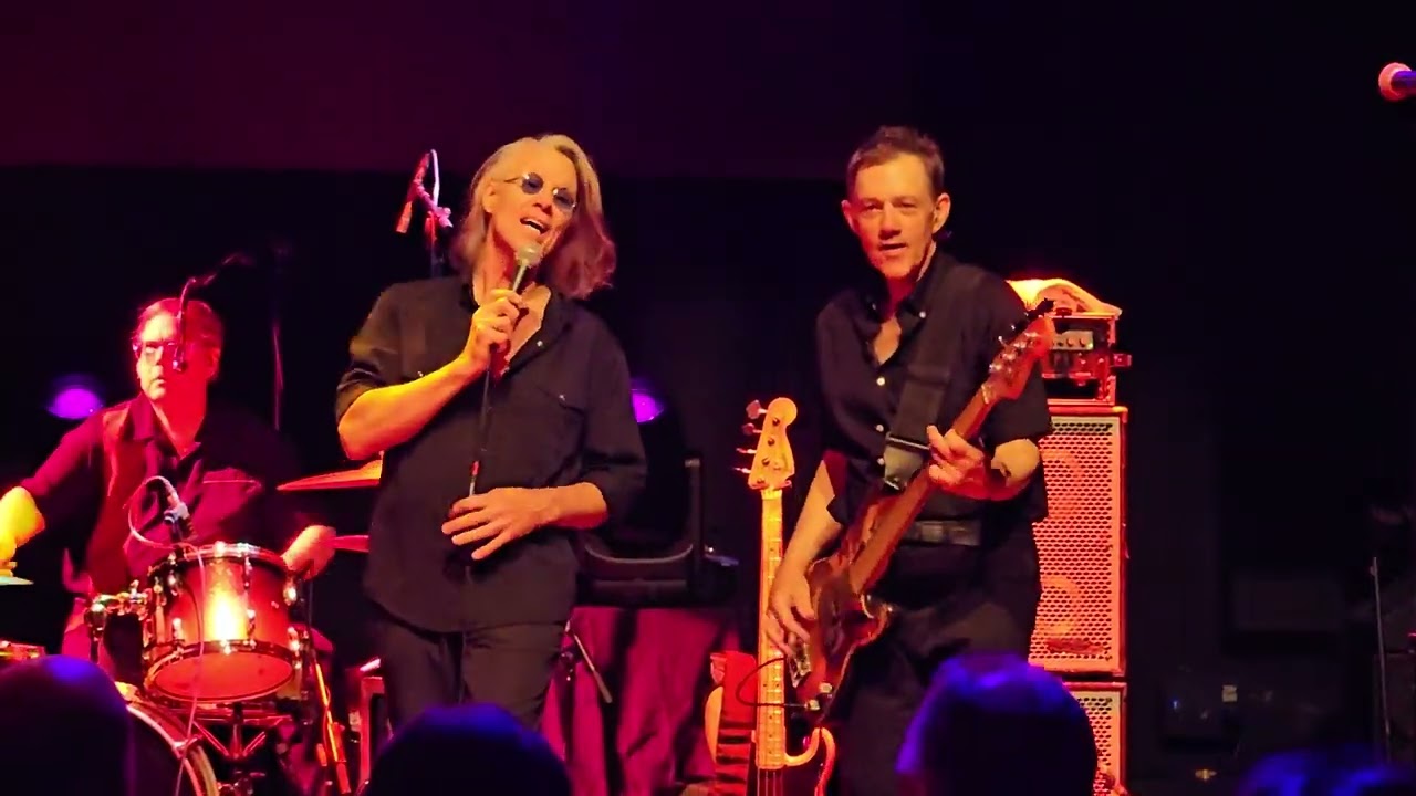 The Smithereens + John Cowsill: 
