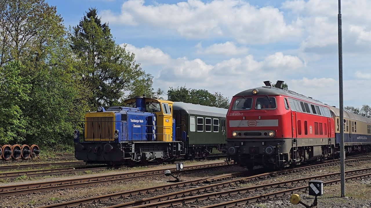 Etwas Besonderes: Der Rheingold mit 218 451 auf der TWE - Karsamstagszug der FEK