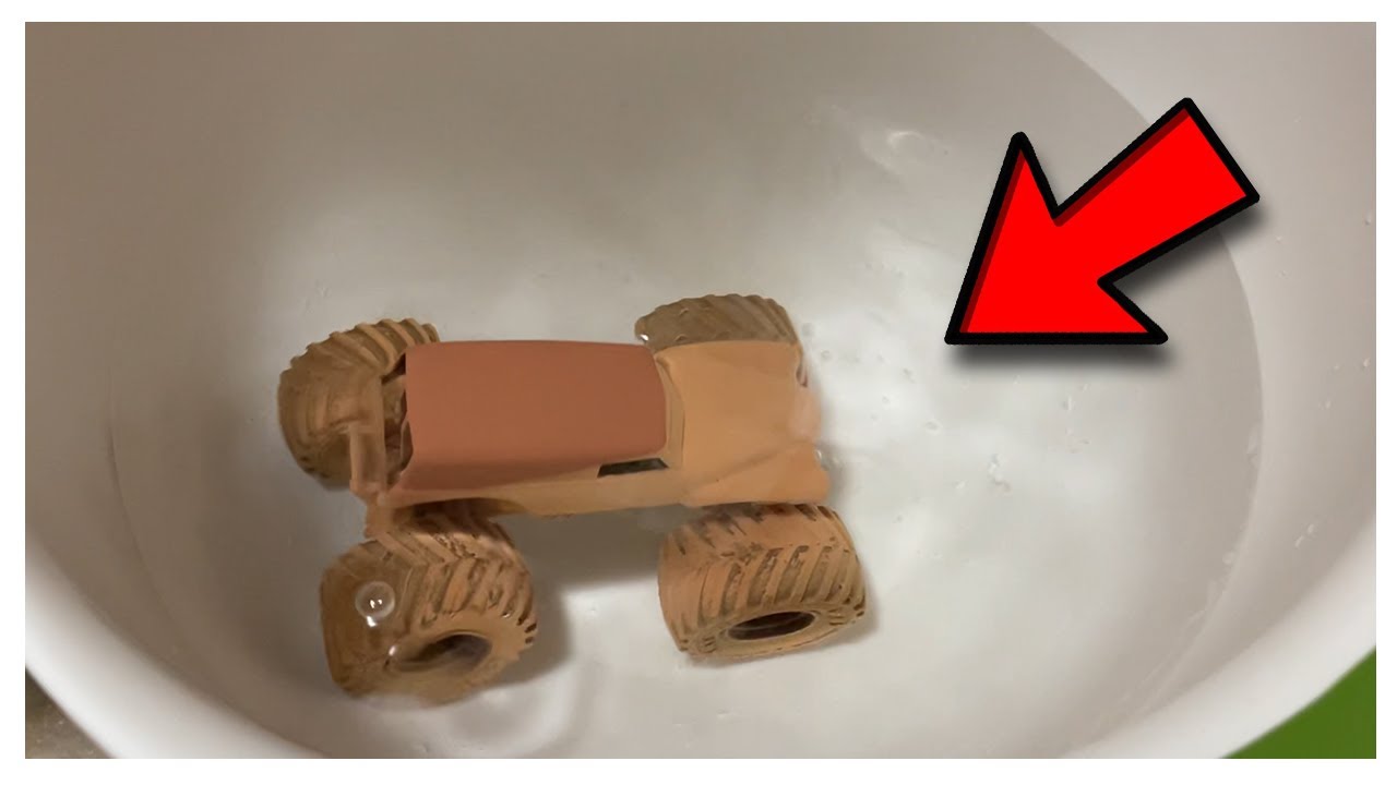 Mystery Mudders - Grave Digger (Monster Jam Review)