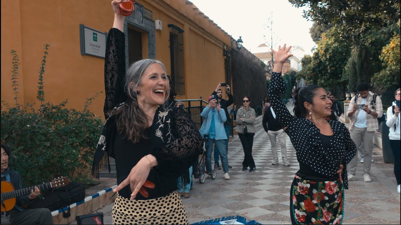 Flamenco Dance in Sevilla’s Murillo Park - Flamenco De ida y Vuelta