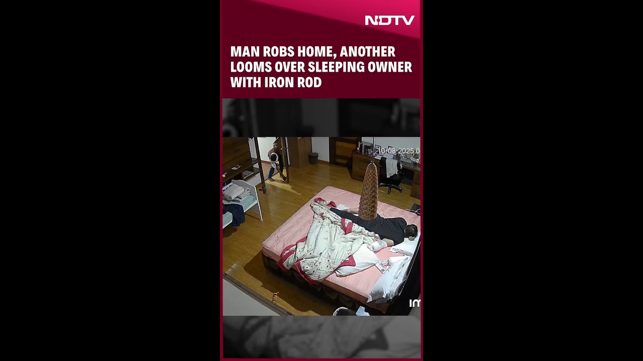 Indore Robbery Caught On Cam, One Man Loots, Another Looms Over Sleeping Owner With Iron Rod