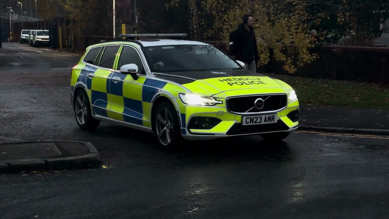 Gwent polices Volvo heading out 
