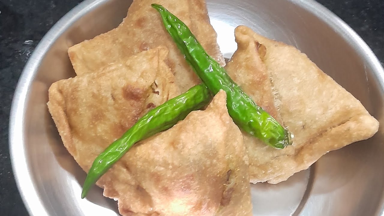 Easy way गेहू के आटे से घर पर बनाए समोसा..@KishorisParadise 