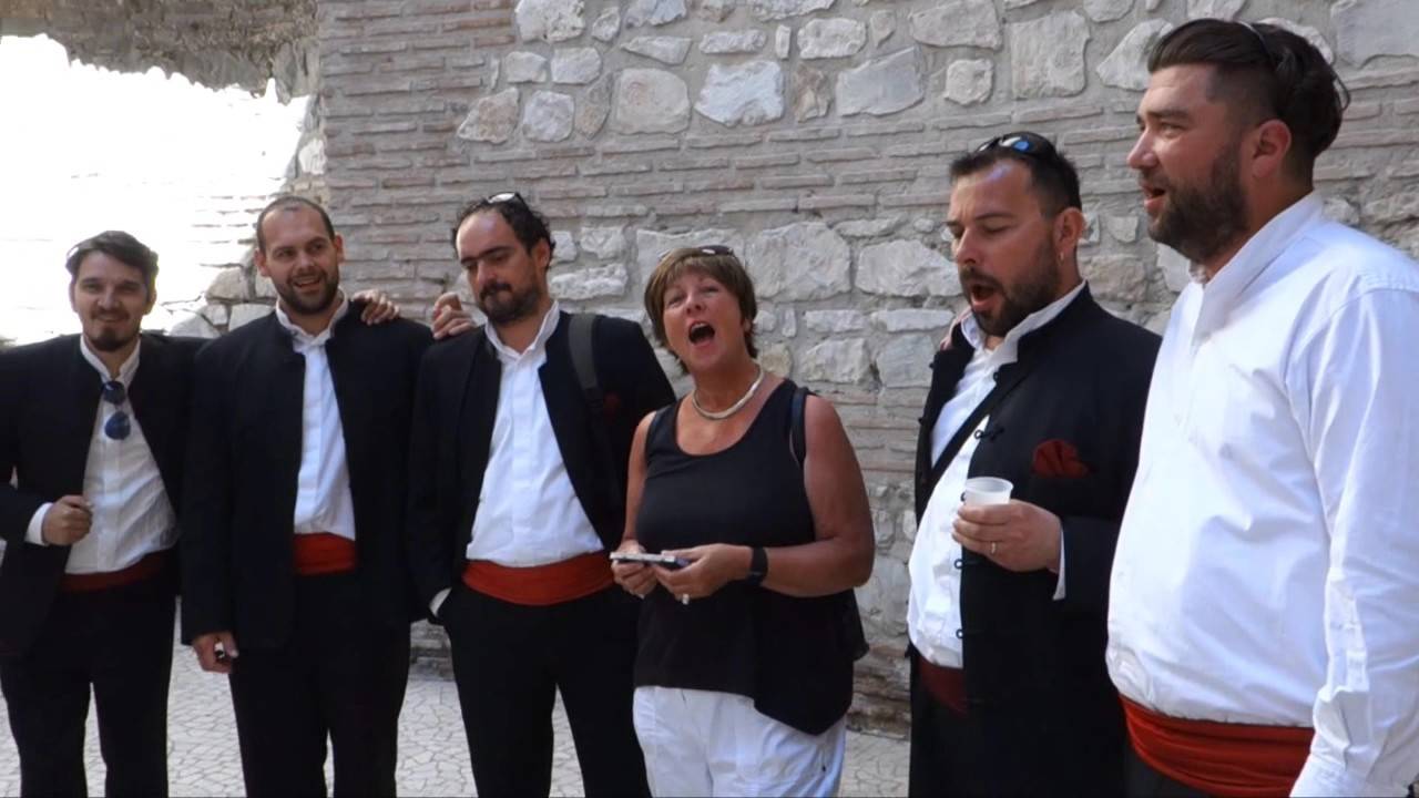 Klapa Vestibul Split and guest