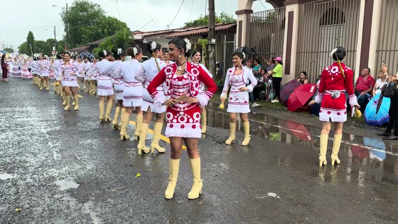 Batallón Femenino Colegio Manuel María Tejada Roca - 10 de noviembre 2024