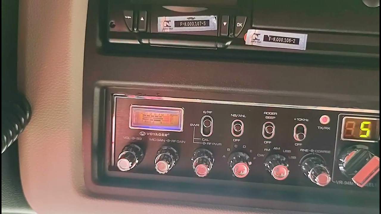 Onde estalar o Rádio Px no Scania R450