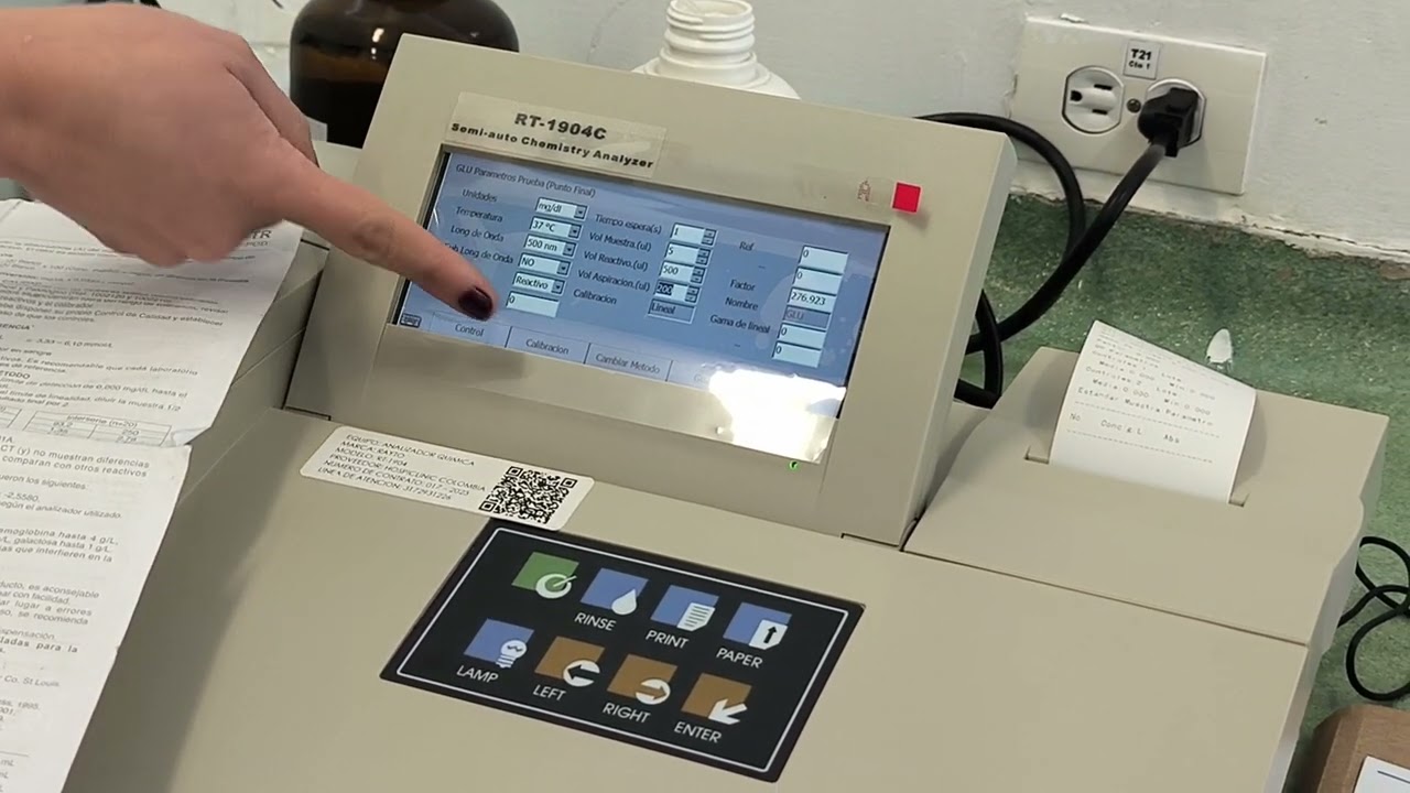EJEMPLO DE UTILIZACION ANALIZADOR DE QUIMICA RT-1904C LAB5