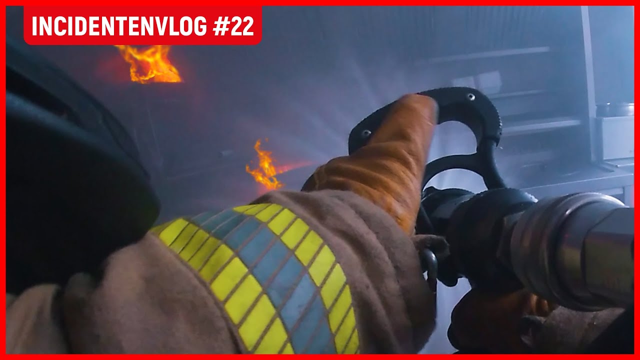 Woningbrand & brand in pizzeria | Brandweervloggers Rick & Richard | Dutch firefighters | VLOG#22
