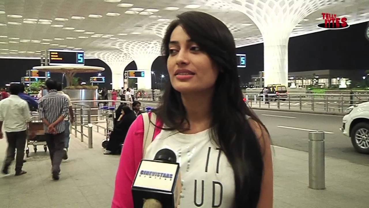 Surbhi Jyoti aka Sanam of Qubool Hai Leaves for Jordon