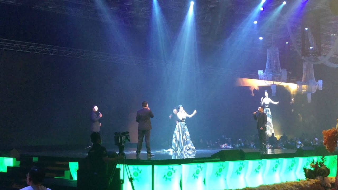 Memento ft. syafinaz Selamat - Phantom Of The Opera