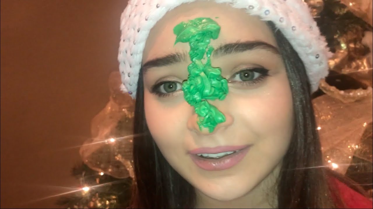 BAKING CHRISTMAS COOKIES W/ SISTER (GONE WRONG)