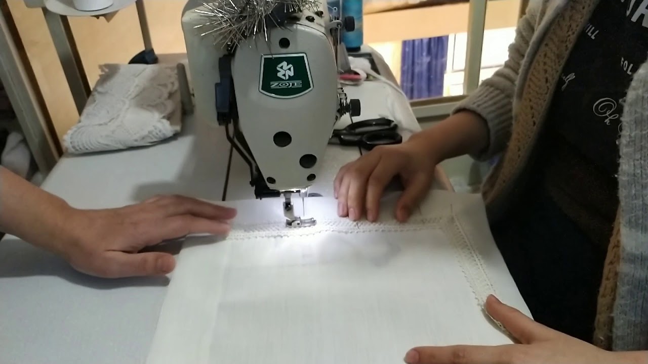 Nakışlı 5 parça  salon takımı yapımı.