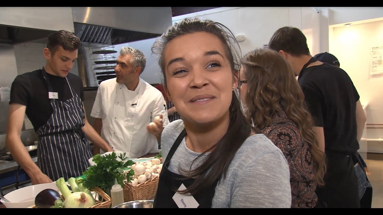 Type 1 diabetes cookery school | Diabetes UK Cymru