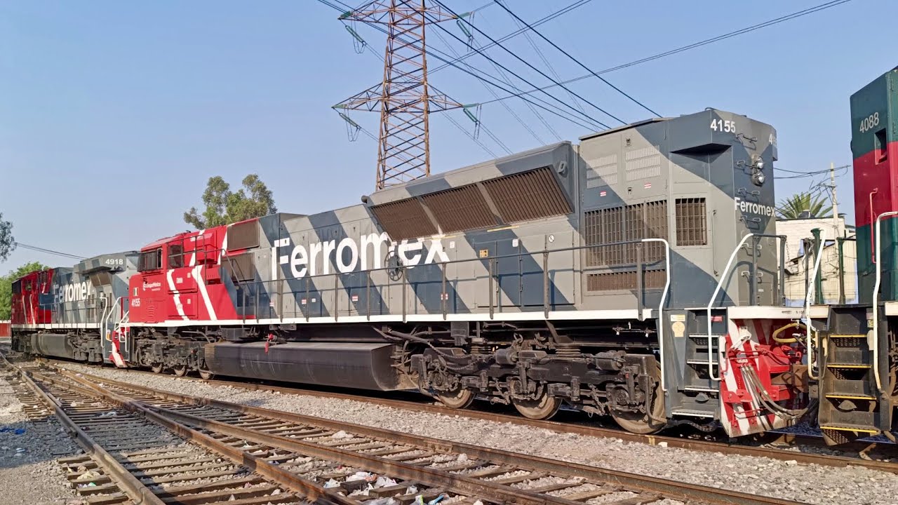 10-Mar.-026. #grupoméxico #ferromex  Que chulo desfile de maquinones con rumbo al valle. 