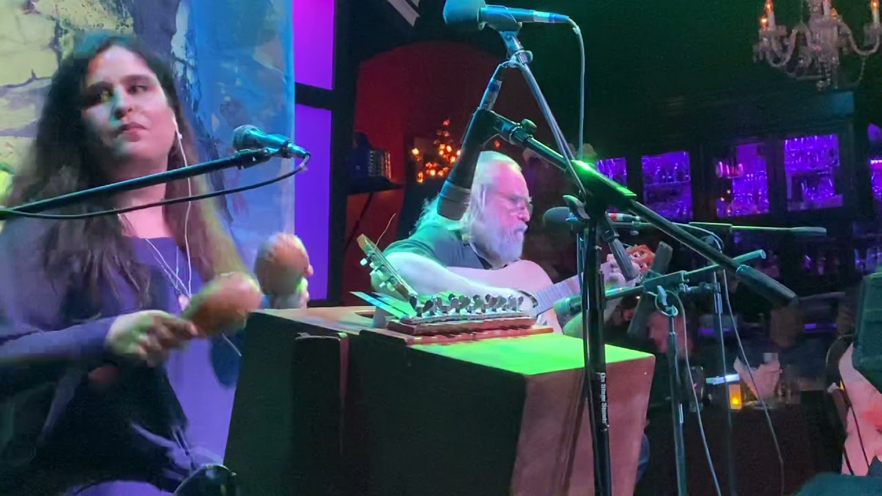 Mario Agüé - Pedro Luis Ferrer - December 17th, 2021