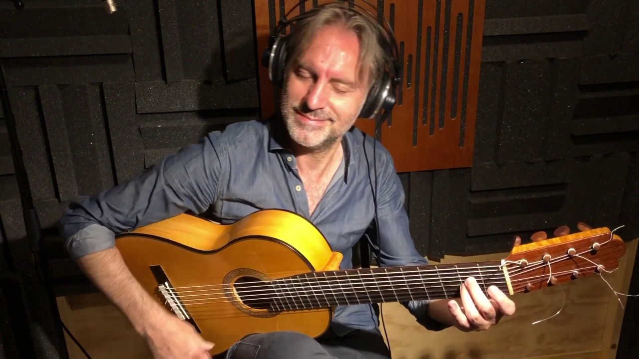 Livio Gianola playing Mano a mano | Strings By Mail Sponsored Artist