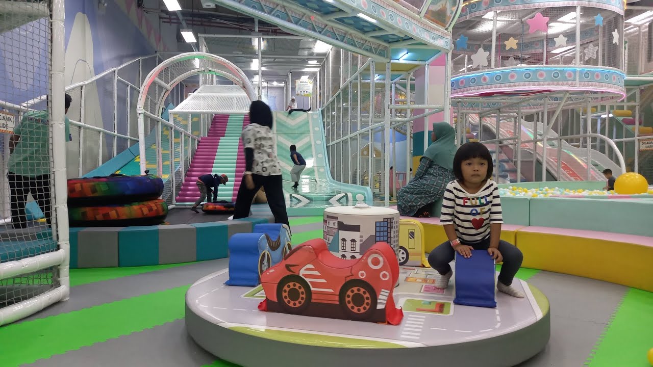 SEHARIAN MAIN DI PLAYGROUND BARU || KIDZLANDIA LIVING WORLD ALAM SUTERA || MIRIP PLAYGROUND SEBELAH😁