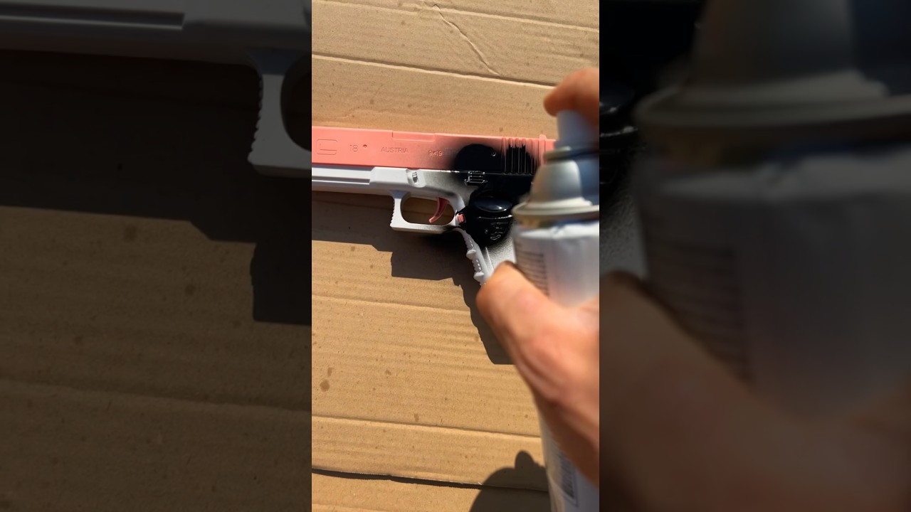 It&rsquo;s just a water gun officer🤡 #oddlysatisfying #spraypaint