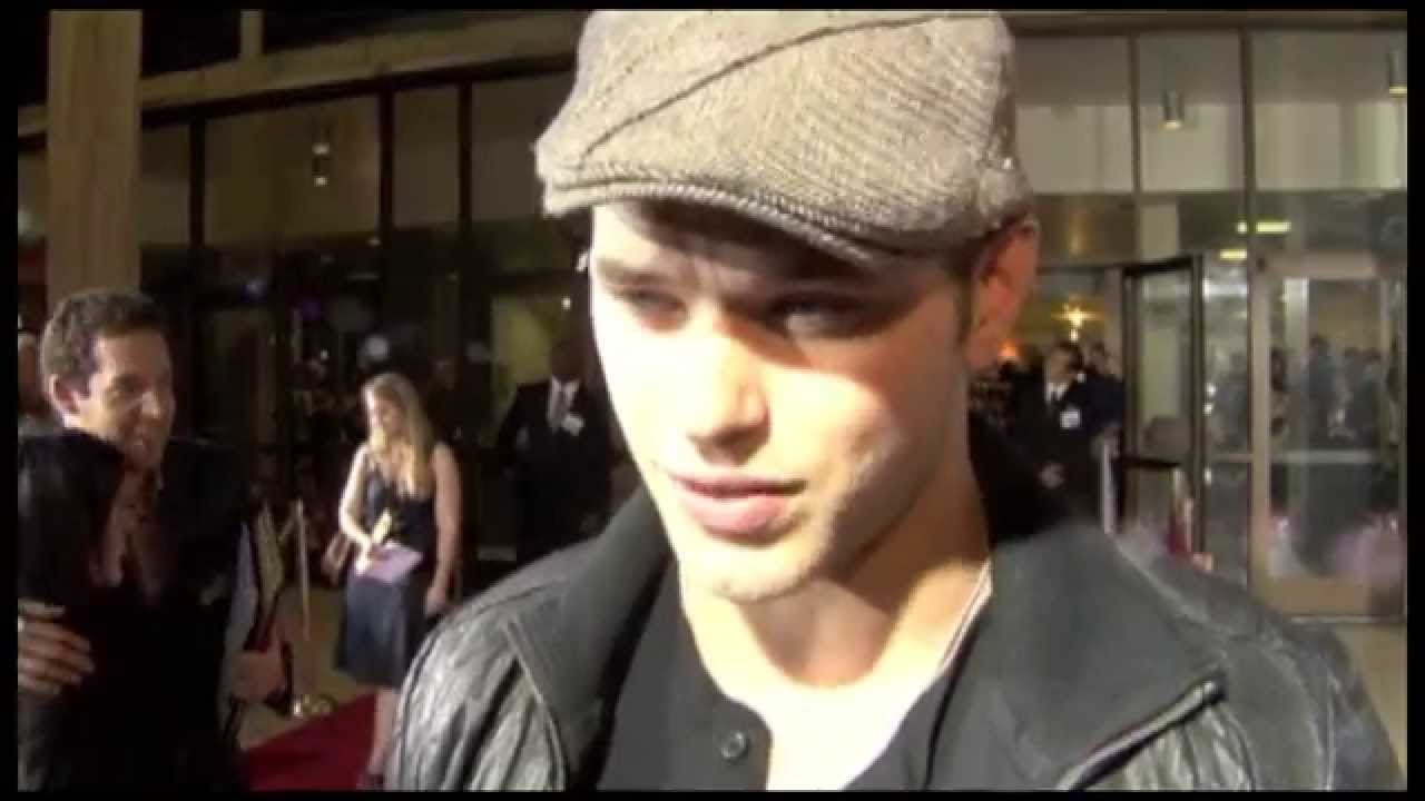Kellan Lutz Interview - Twilight and Generation Kill