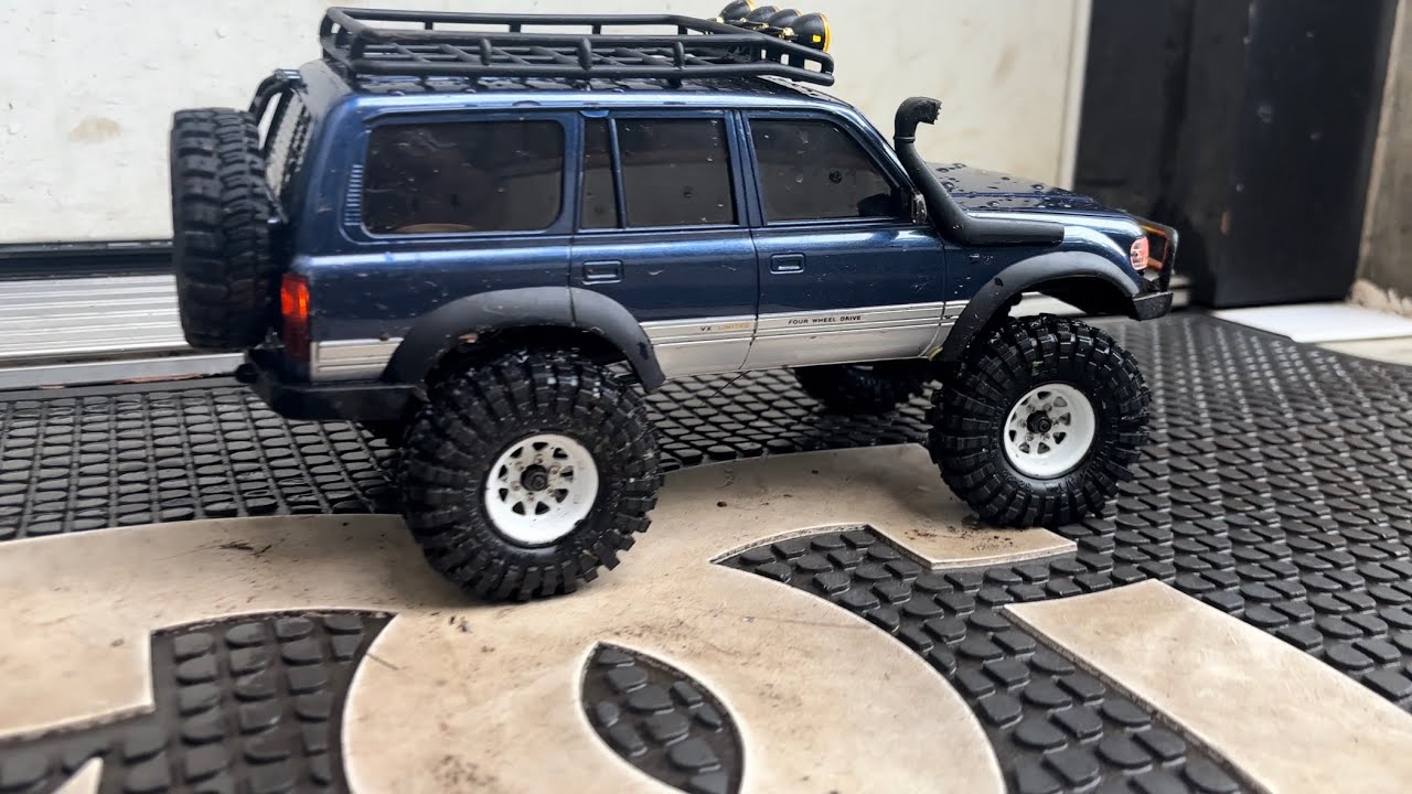 UPGRADING + CRAWL TEST! 1/18 Scale FMS FCX18 Toyota LC80 RC Car- Injora Rims + 62mm x 22mm AT Tires