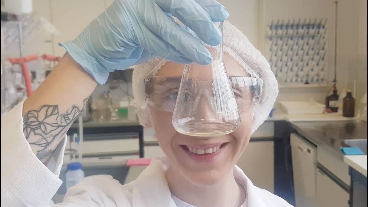 #schaffago - ChemielabortechnikerIn | Sara testet Jobs in der Lebensmittelindustrie (Folge 4)
