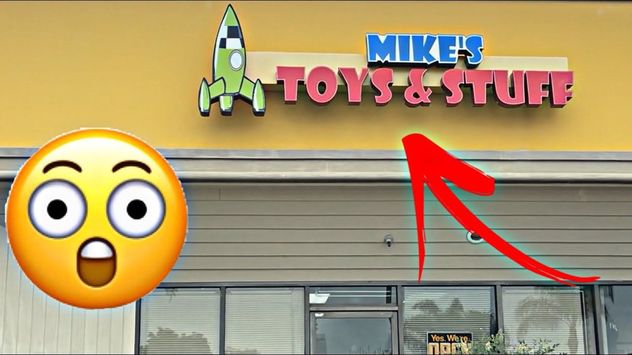 My new Favorite Toy store !!!! Mikes toys & stuff (daily toy hunt)