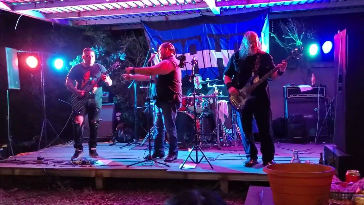 Esperando el dolor - Xendra en vivo. 