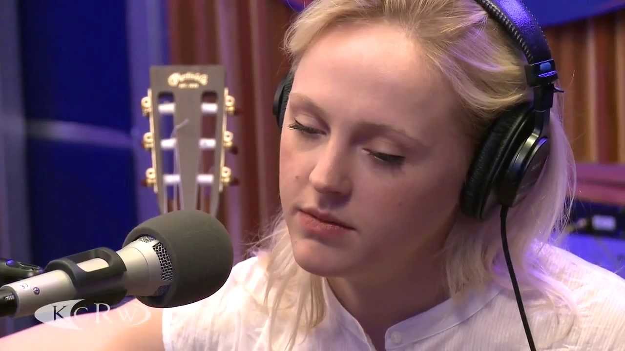 Laura Marling - Kathy's Song (Simon & Garfunkel Cover)