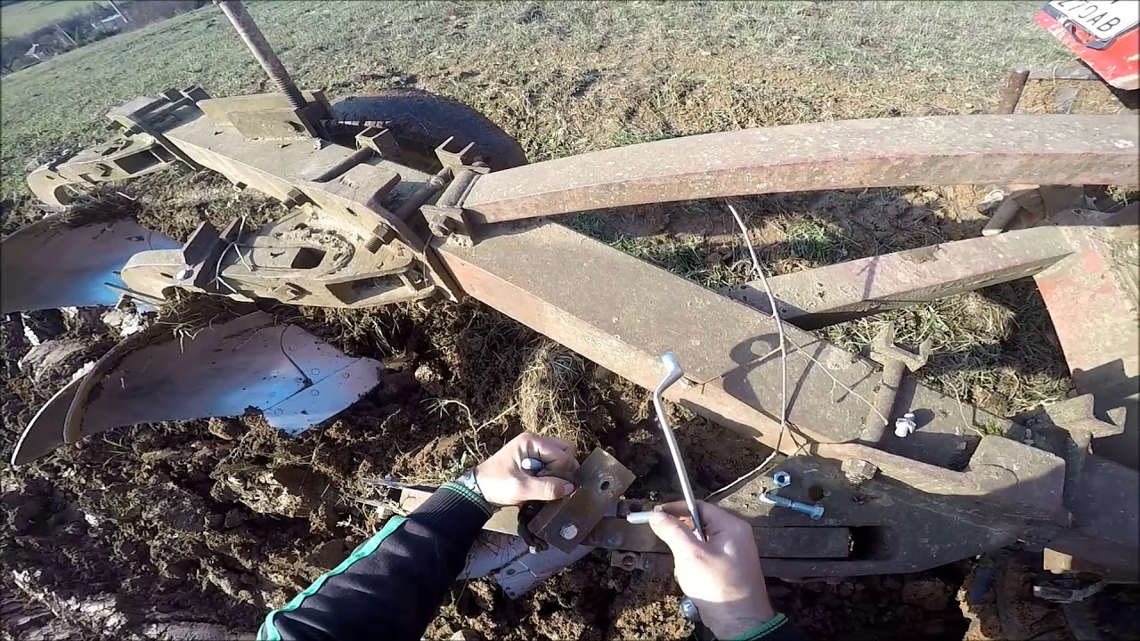Traktor Zetor Vlog.3 -Orba, služby