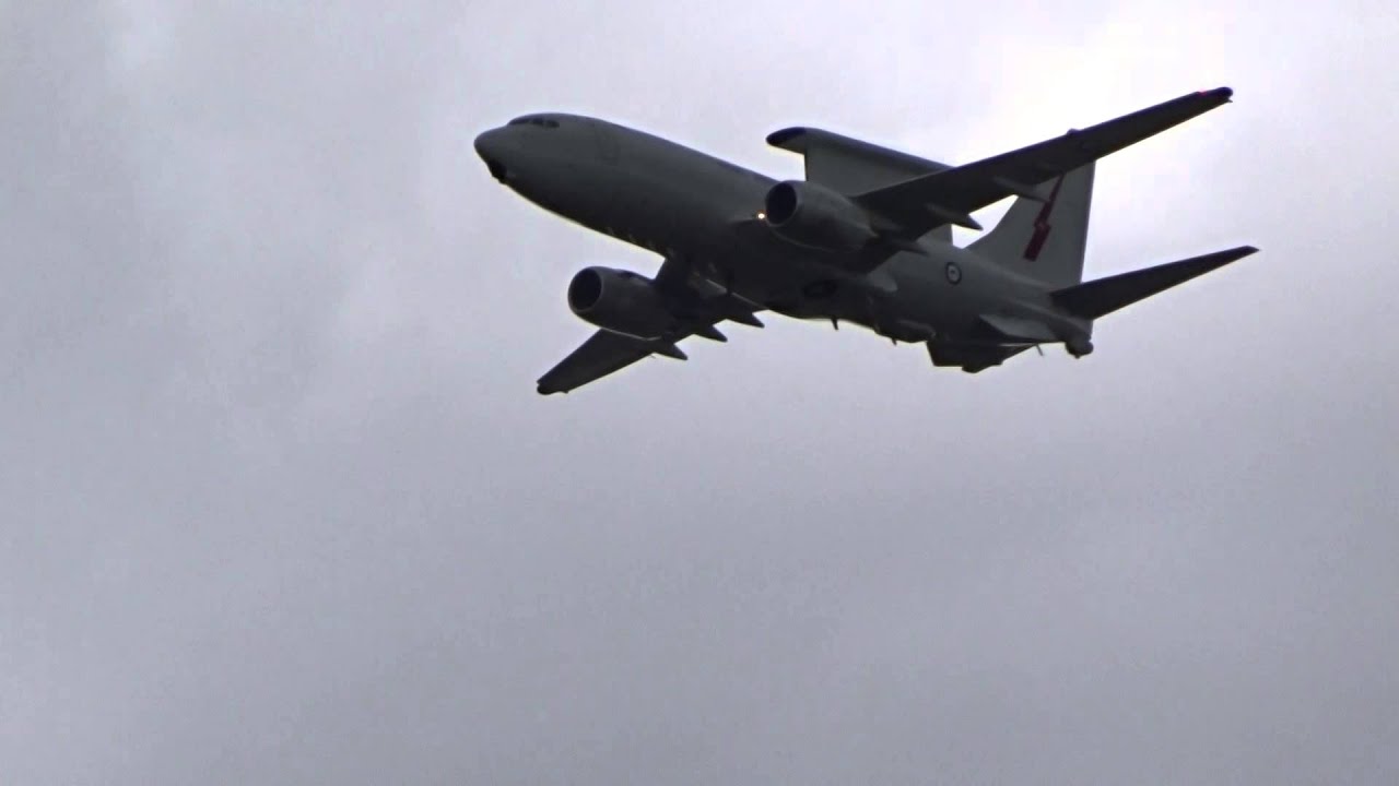 Boeing E-7 Wedgetail Fly Past Avalon Airshow 2015