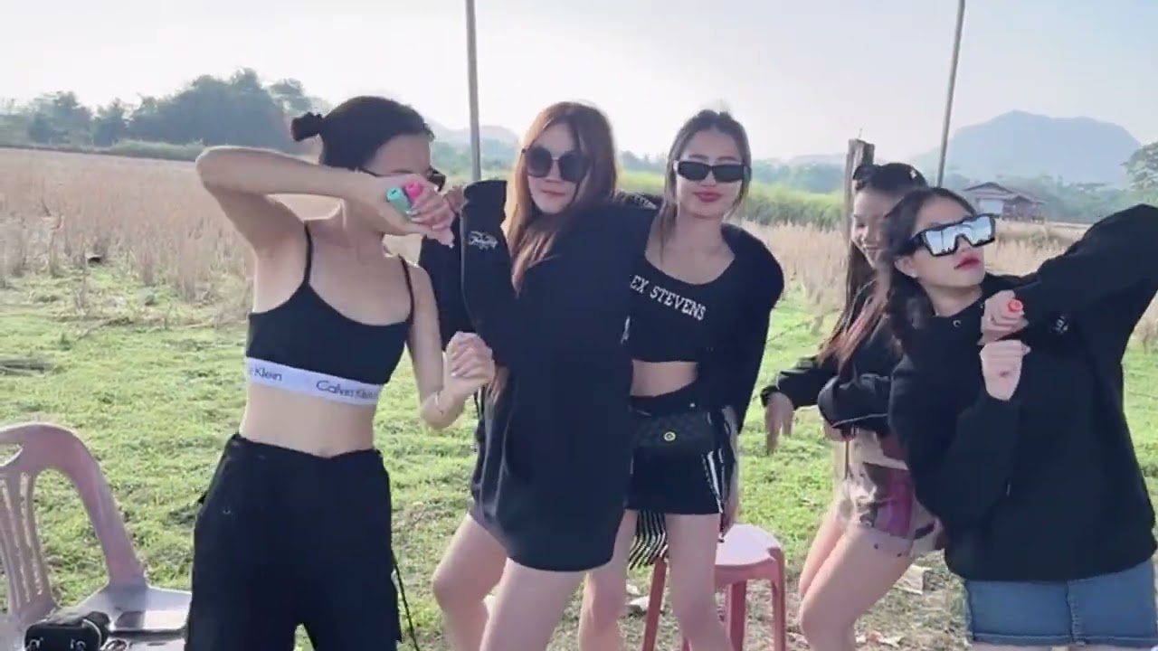 เขาเปันไคร  แดนช์ยุค90 [ດີເຈຈ໋ອດ cch]#ดังในtiktok #แดนช์มันๆ #แดนซ์ยับ