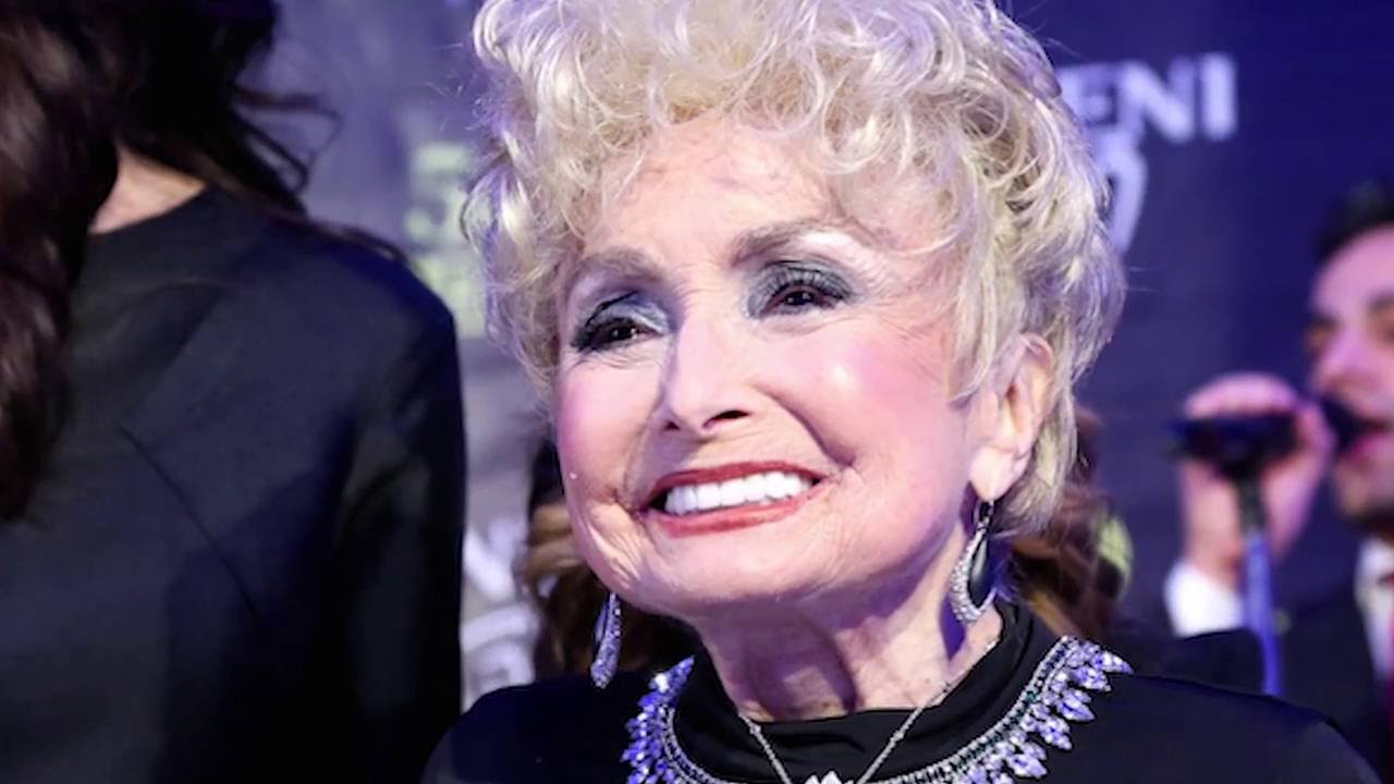 Funeral of Rebbetzin Ester Jungreis
