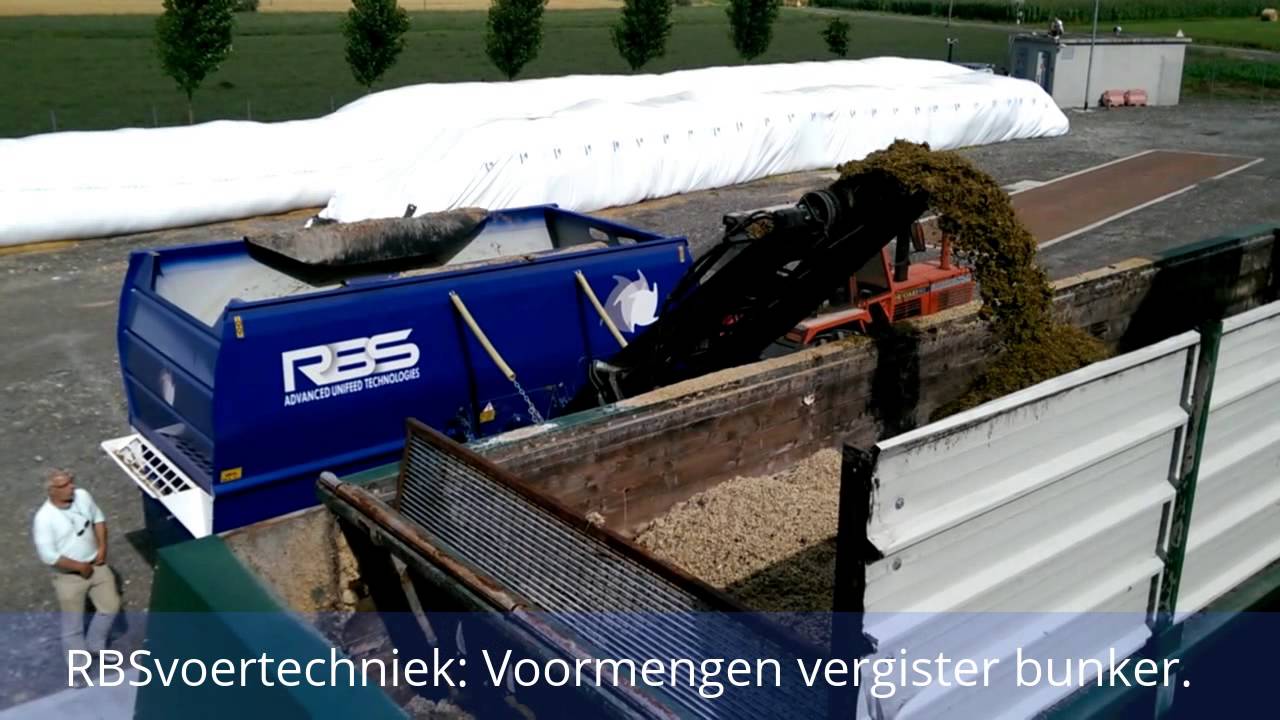 RBS voertechniek: Vergister bunker voormengen.
