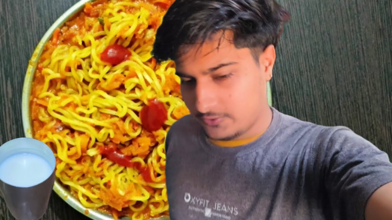 Mai Meggie ke sath ye kya pi raha hu 🤔....