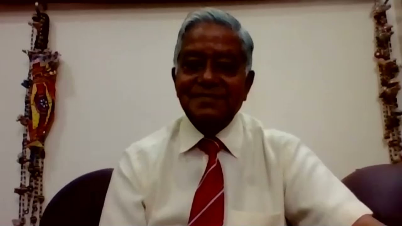 Career Opportunities for Veterinary Students. Dr. G. K. Sinha, Veterinarian