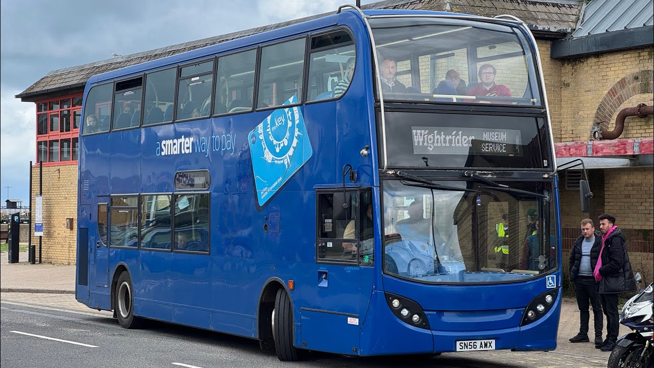 Preserved | Go South Coast Volvo B7TL/Enviro400 1851 (SN56 AWX)