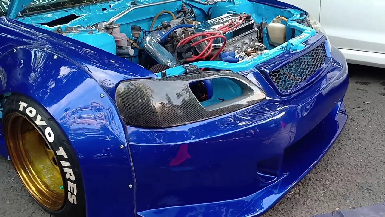 Blue Dom's .. City type Z ikutan parkir di Tangerang autofest