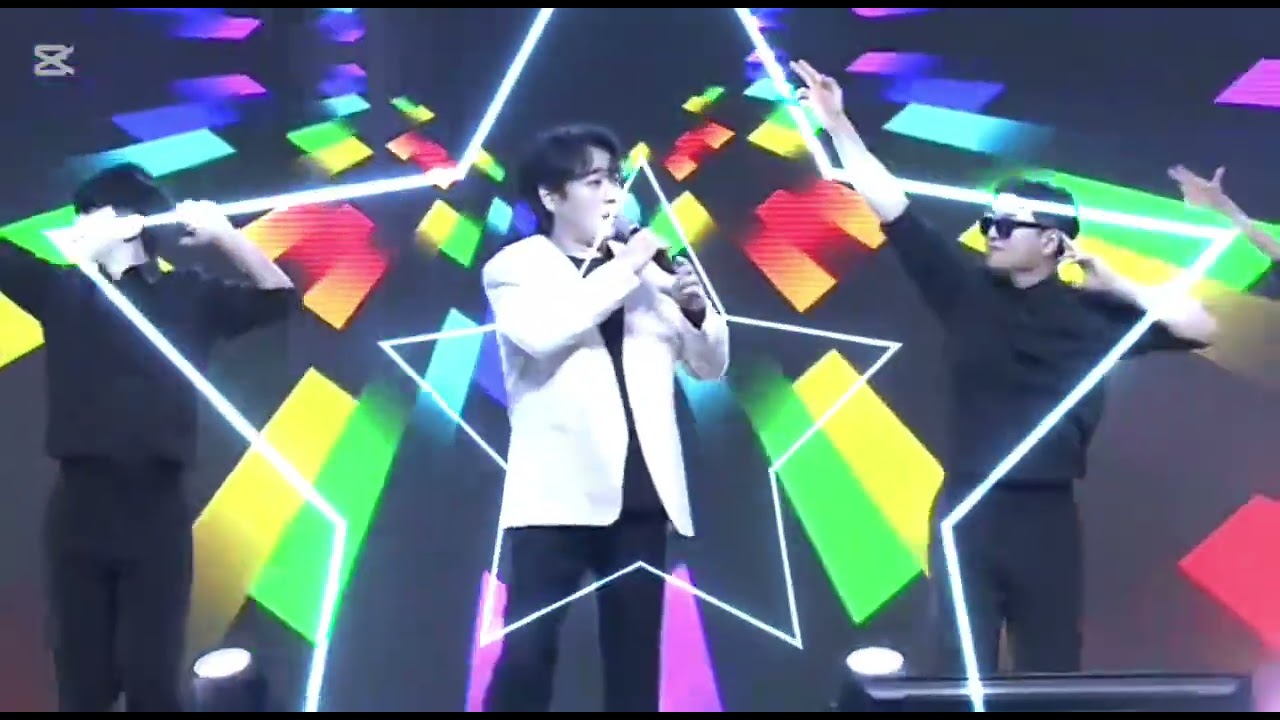놀준비 됐나요~~신나게 즐기고 소리질러~~~!!  #황영웅 #황영웅강진청자축제 #황영웅쇼츠 #트로트 #k트롯 #황영웅Tv#밤열차