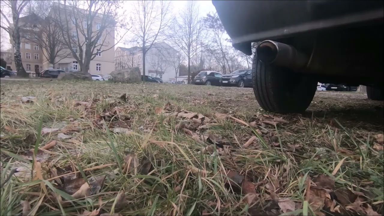 011 Fiat Panda Cold Start Exhaust View