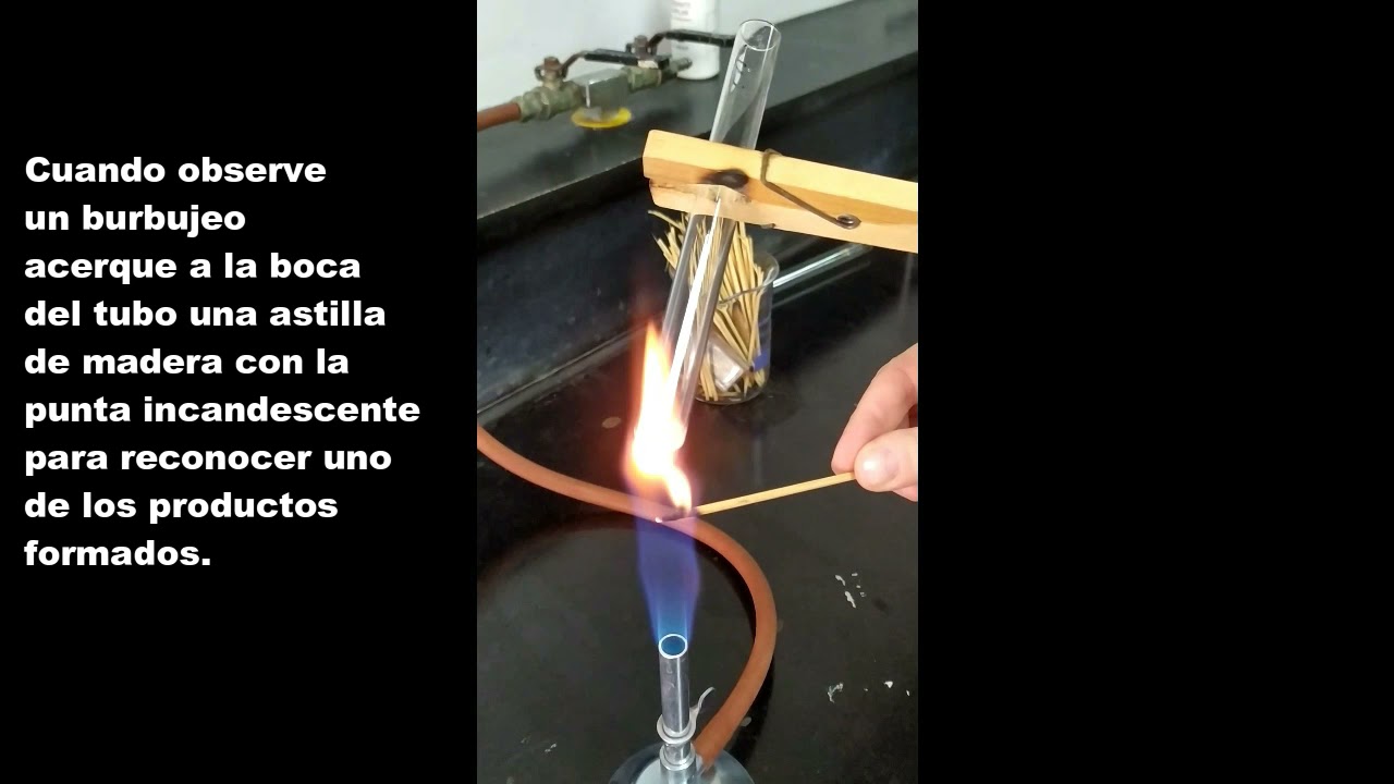 Clorato de potasio (KClO3) expuesto al calor
