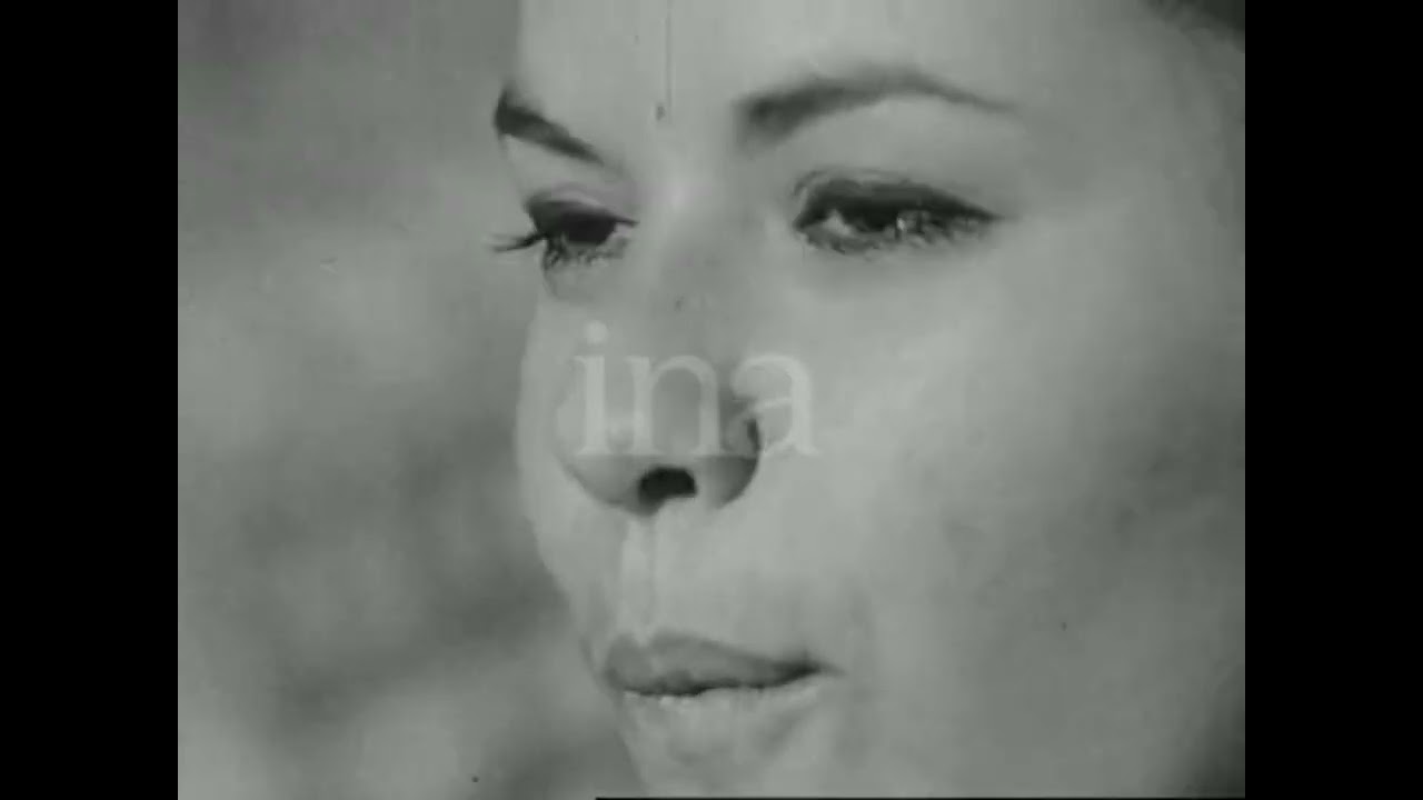 Elis Regina - Garota de Ipanema/Upa Neguinho (França,1968)