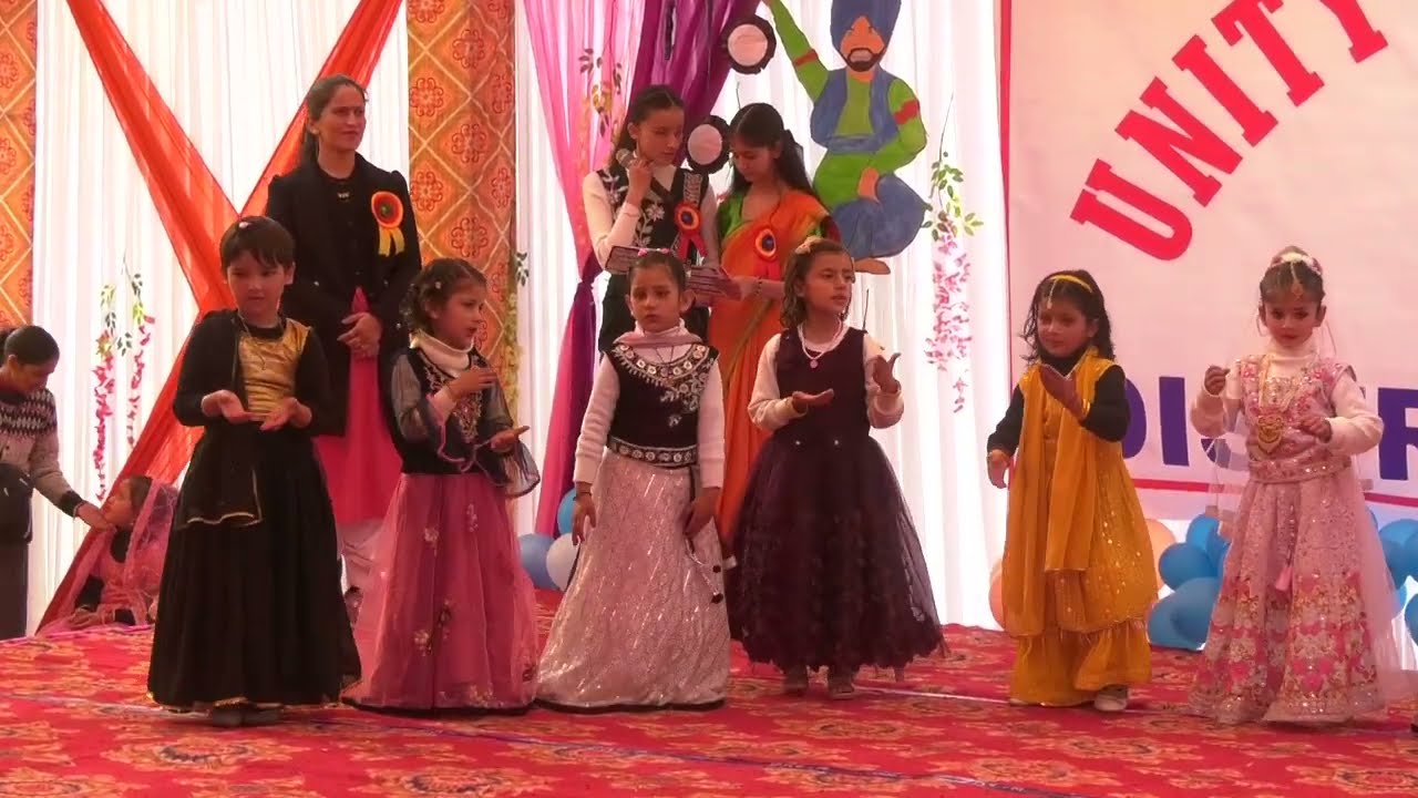 UNITY PUBLIC SEN SEC SCHOOL REWALSAR ANNUAL FUNCTION 2024 25 SONG ,MERA GHAR RAM AAYE HAIN  LKG  KID