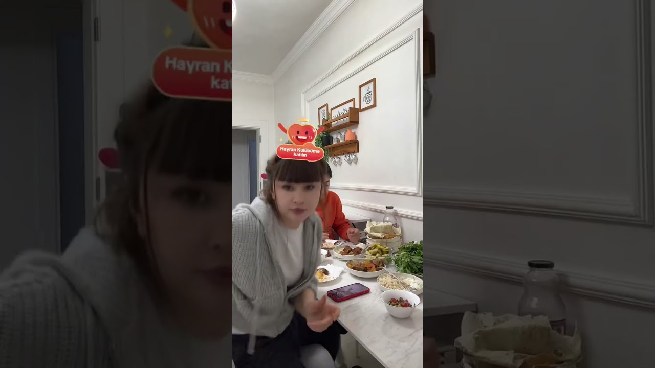 NiA axşama ləzzətli iftar süfrasi hazırladı Baboşu qonaq çağırmaq istədi😀